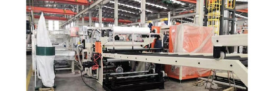 kopen 600-1220 mm Breedte 0,125-3 mm Dikte PC Plaat Extrusielijn met Enkele Schroef Ontwerp voor PC PMMA PET GPPS MS Materiaal online manufacture