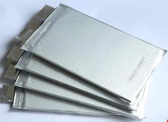 kopen GWELL-productielijn voor drielagig geco-extrudeerde aluminium-plastiekcompositieve PP-films met lithiumbatterijen online manufacture