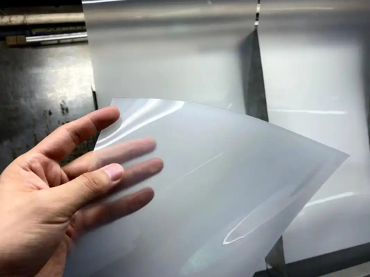 kopen 4 lagen PP-plastiekplaten-extruderingsmachine voor voedselcontainers met een breedte van 800-1500 mm en een dikte van 0,2-1,5 mm online manufacture