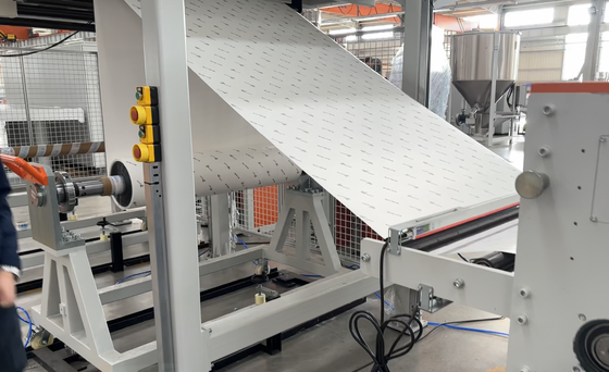 kopen PETG Decoratieve Plaat Extrusielijn met 600KG/H Output, 0,2-2mm Diktebereik en GAG Drie-Laags Structuur online manufacture
